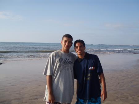 mi with zakaria of de greope al 9adam dahabi